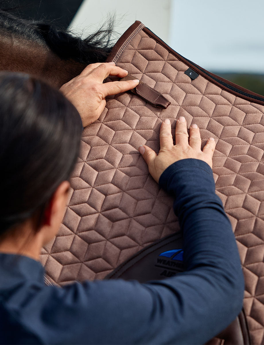 WeatherBeeta Suede Elite Air-Tec Jump Shaped Saddle Pad