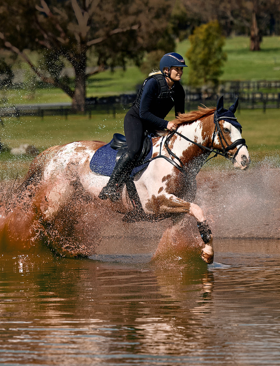 WeatherBeeta Suede Elite Air-Tec Jump Shaped Saddle Pad