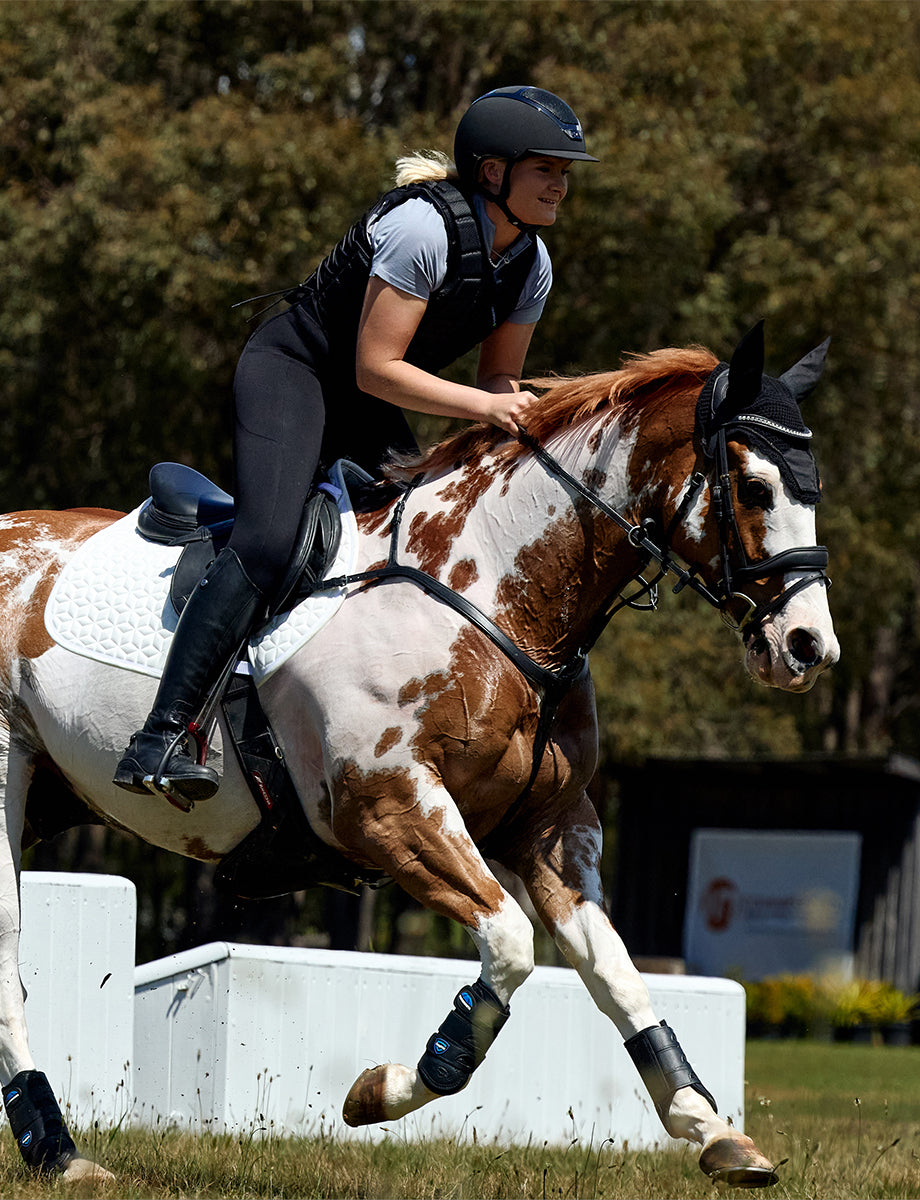 WeatherBeeta Suede Elite Air-Tec Jump Shaped Saddle Pad