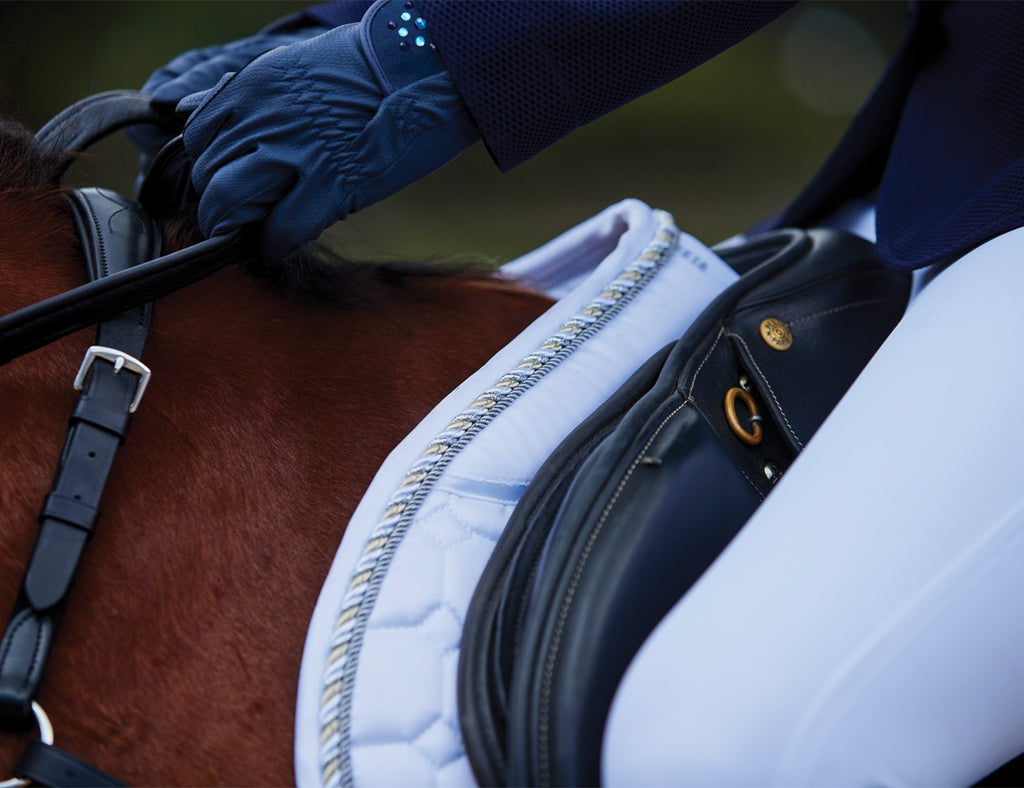 image_feature_1 - White - WeatherBeeta Prime Competitor Jump Shaped Saddle Pad - .jpg